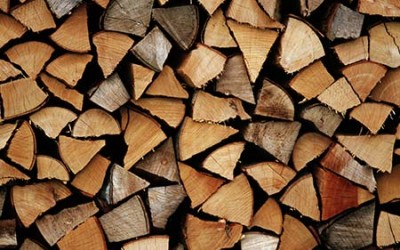 How to identify the best quality firewood and wood pellets
